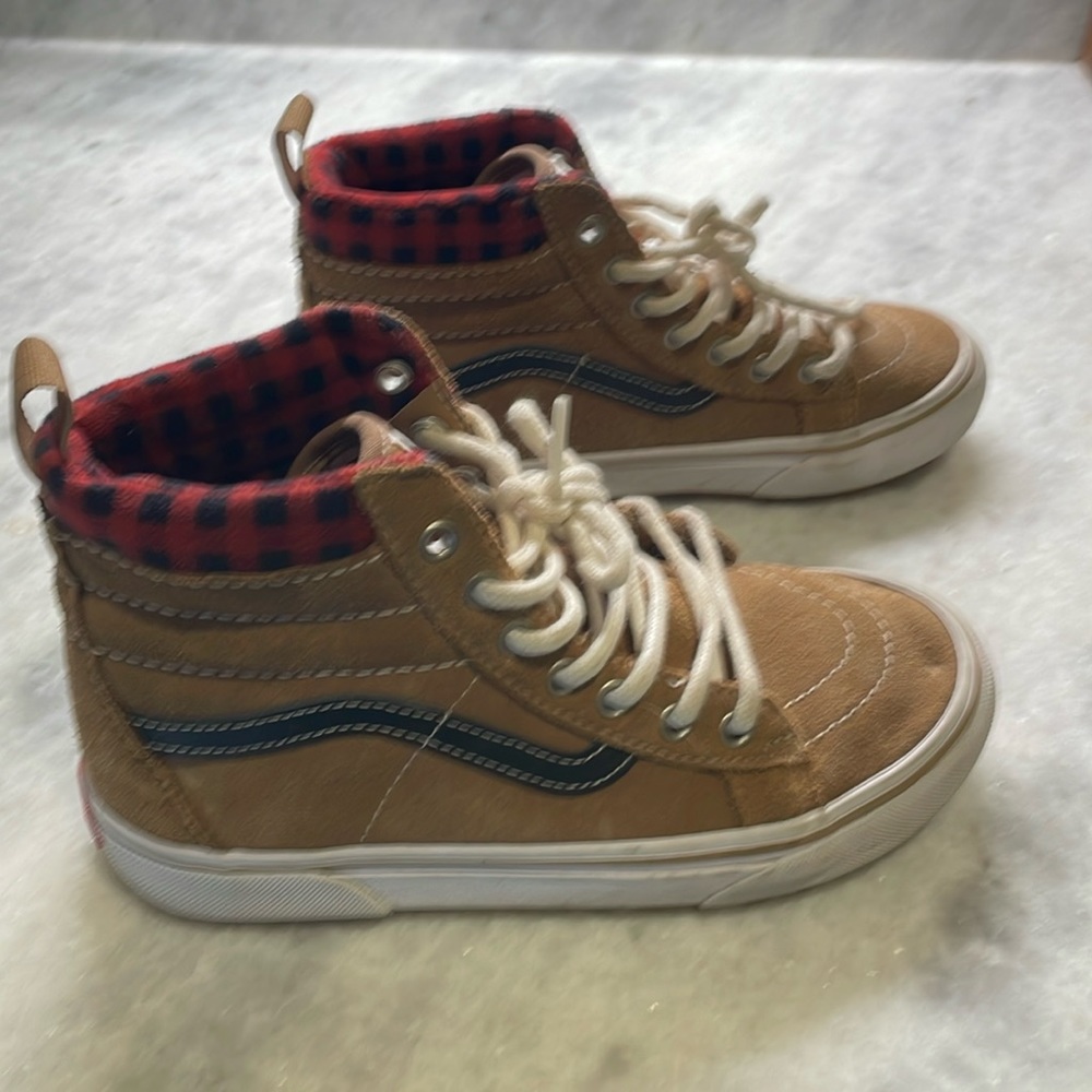 Boys Vans hi tops